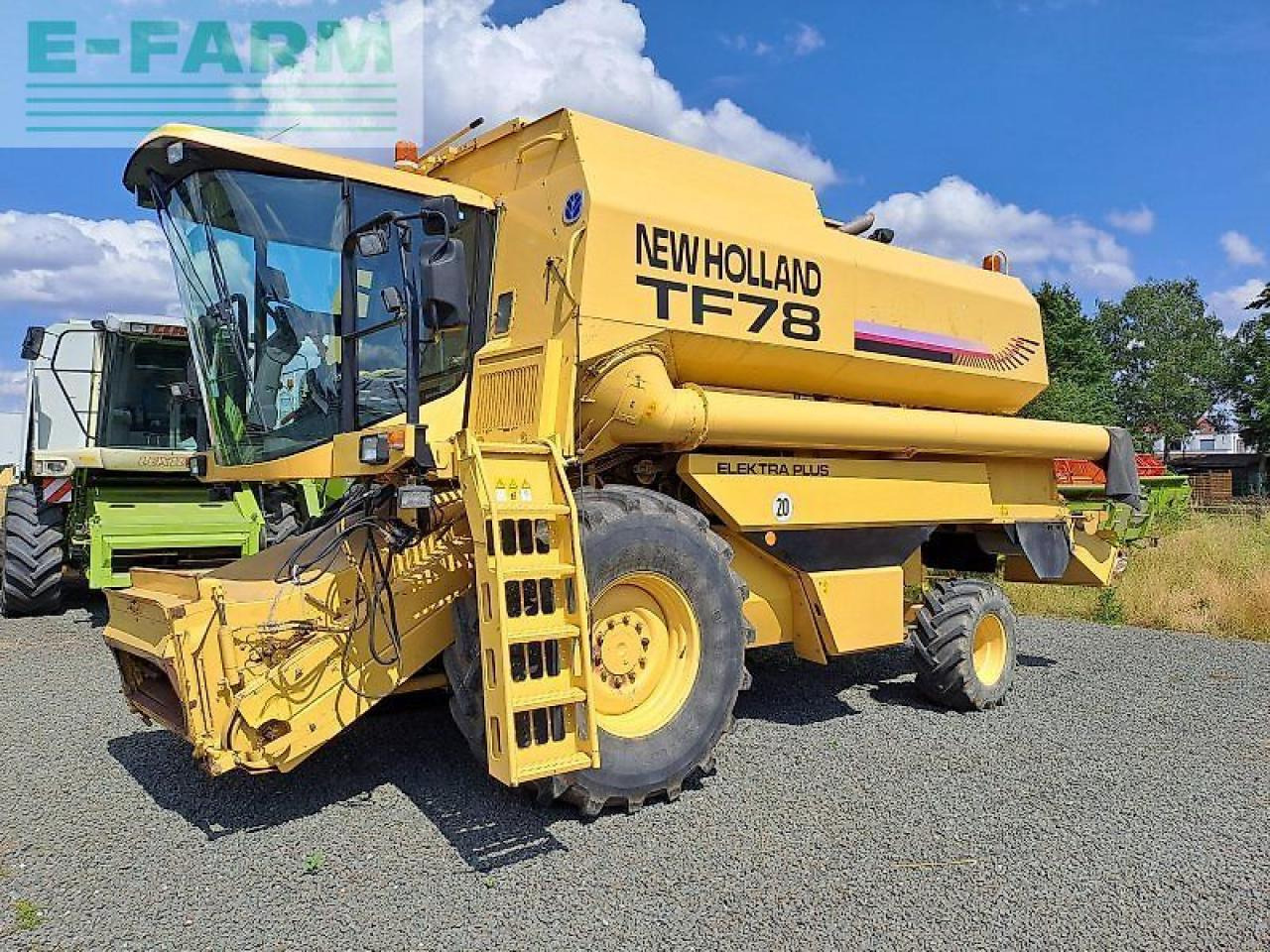 New Holland tf 78 - Зерноуборочный комбайн: фото 1 New Holland tf 78 - Зерноуборочный комбайн: фото 1