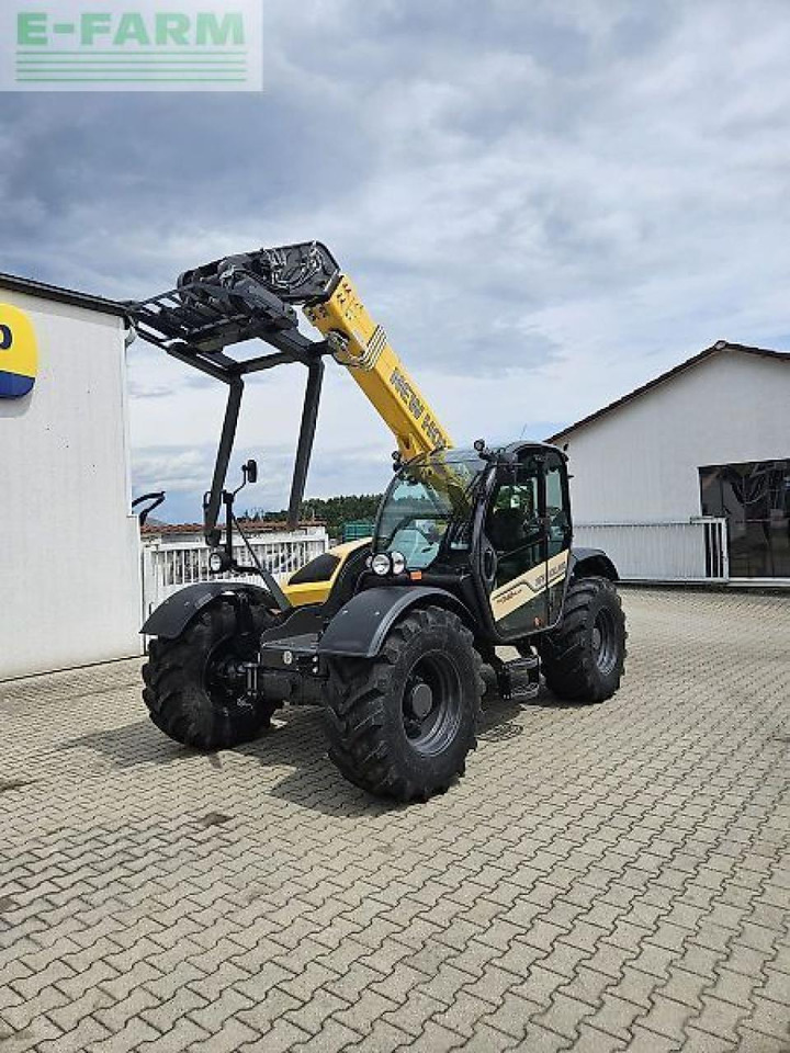 New Holland th 7.42 plus - Телескопический погрузчик: фото 2 New Holland th 7.42 plus - Телескопический погрузчик: фото 2
