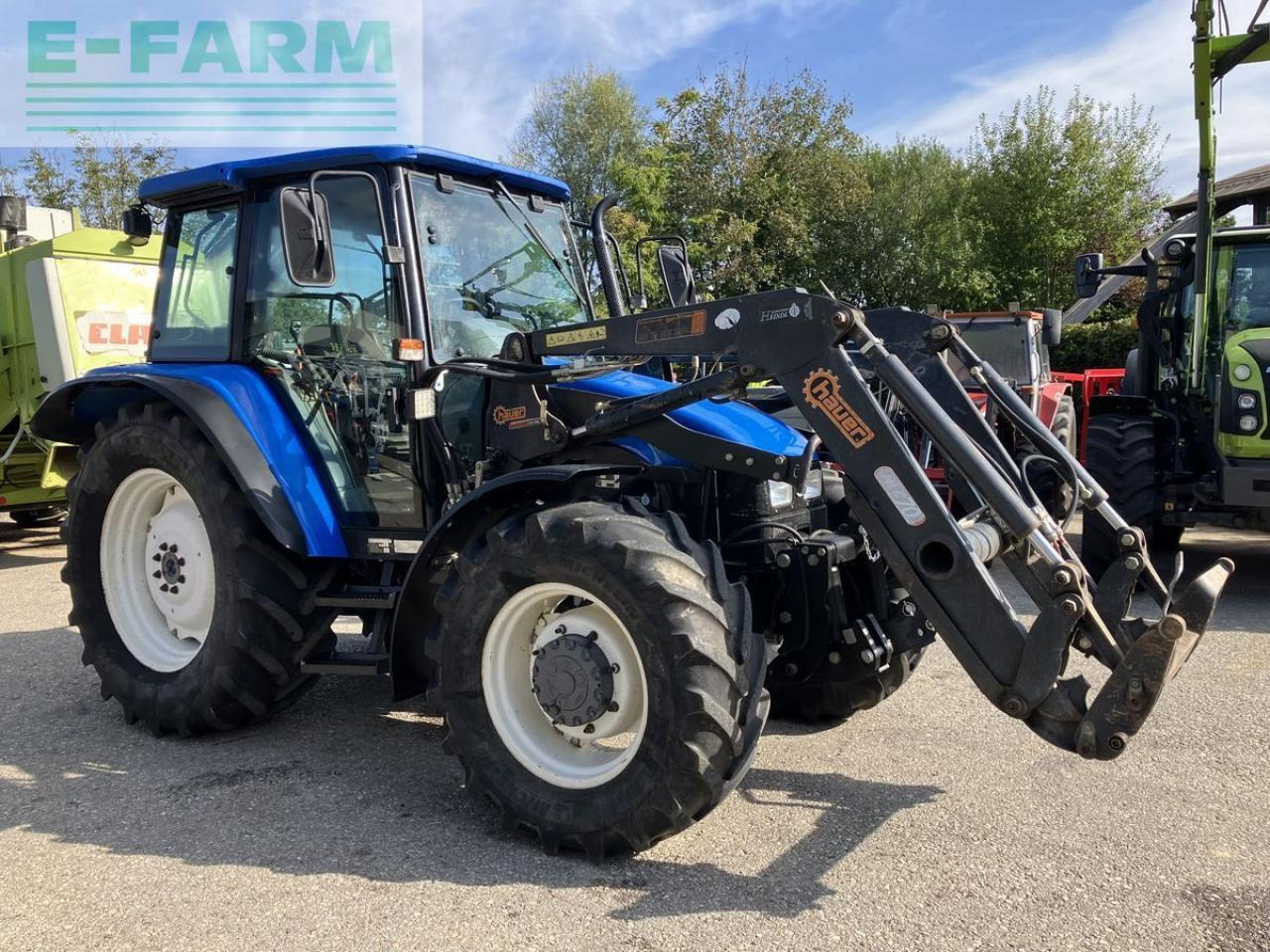 New Holland tl80 (4wd) - Трактор: фото 3 New Holland tl80 (4wd) - Трактор: фото 3