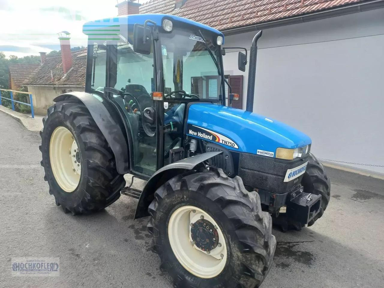 New Holland tn-d 75 D - Трактор: фото 1 New Holland tn-d 75 D - Трактор: фото 1