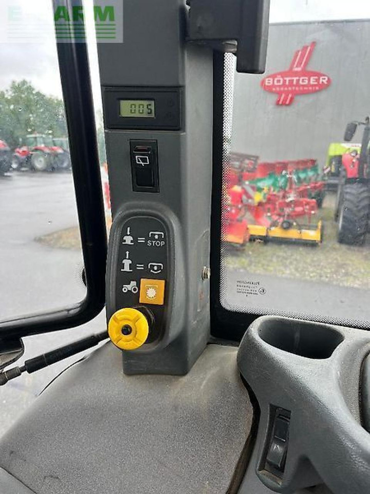 Трактор New Holland ts 115: фото 12