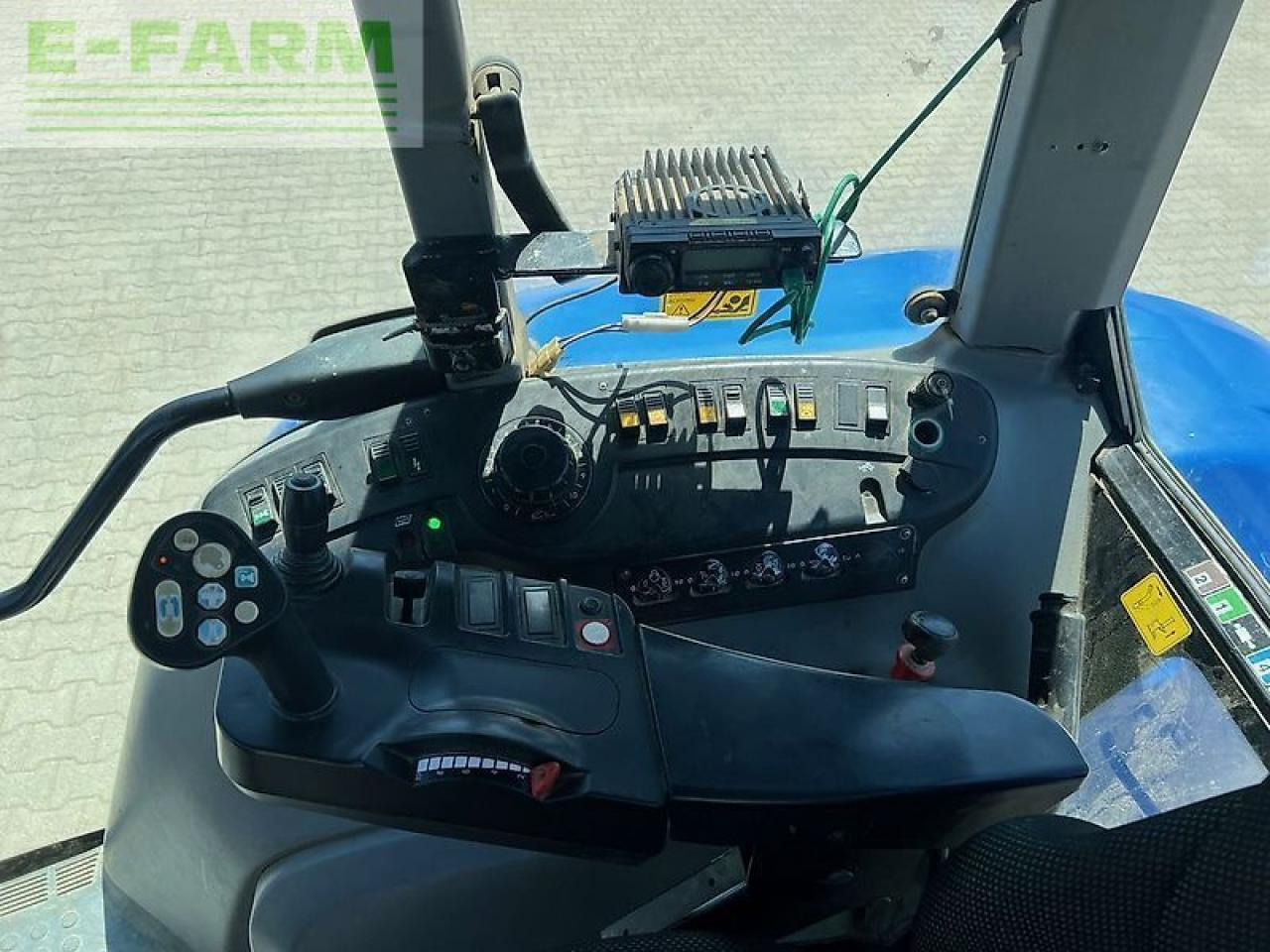 Трактор New Holland tvt 135: фото 6 Трактор New Holland tvt 135: фото 6