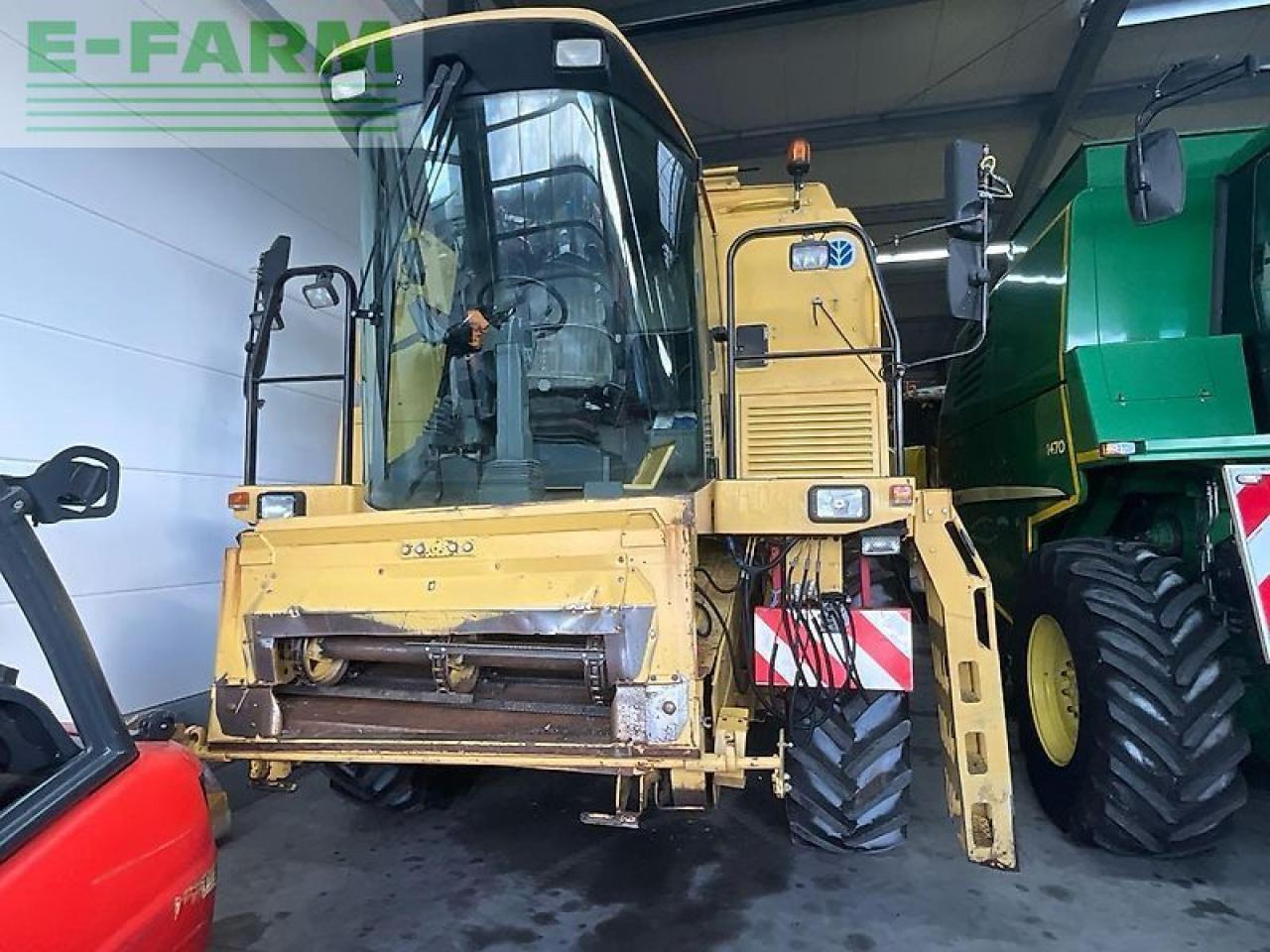 New Holland tx 65 - Зерноуборочный комбайн: фото 1 New Holland tx 65 - Зерноуборочный комбайн: фото 1