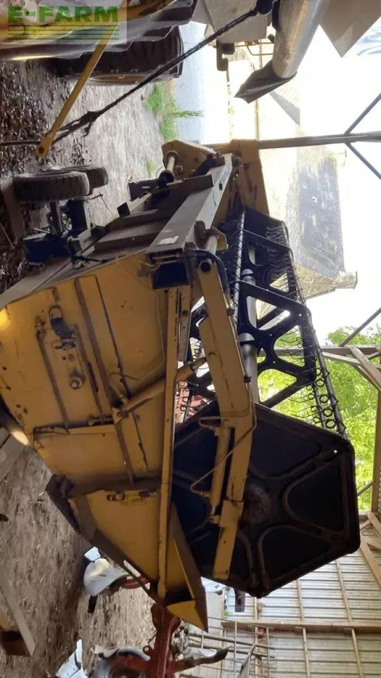 Зерноуборочный комбайн New Holland tx 67: фото 6 Зерноуборочный комбайн New Holland tx 67: фото 6