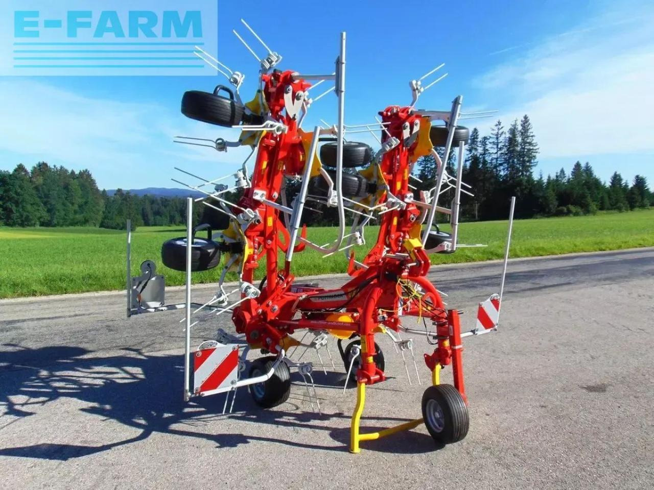 Pöttinger hit 8.81 - Сеноворошилка: фото 2 Pöttinger hit 8.81 - Сеноворошилка: фото 2