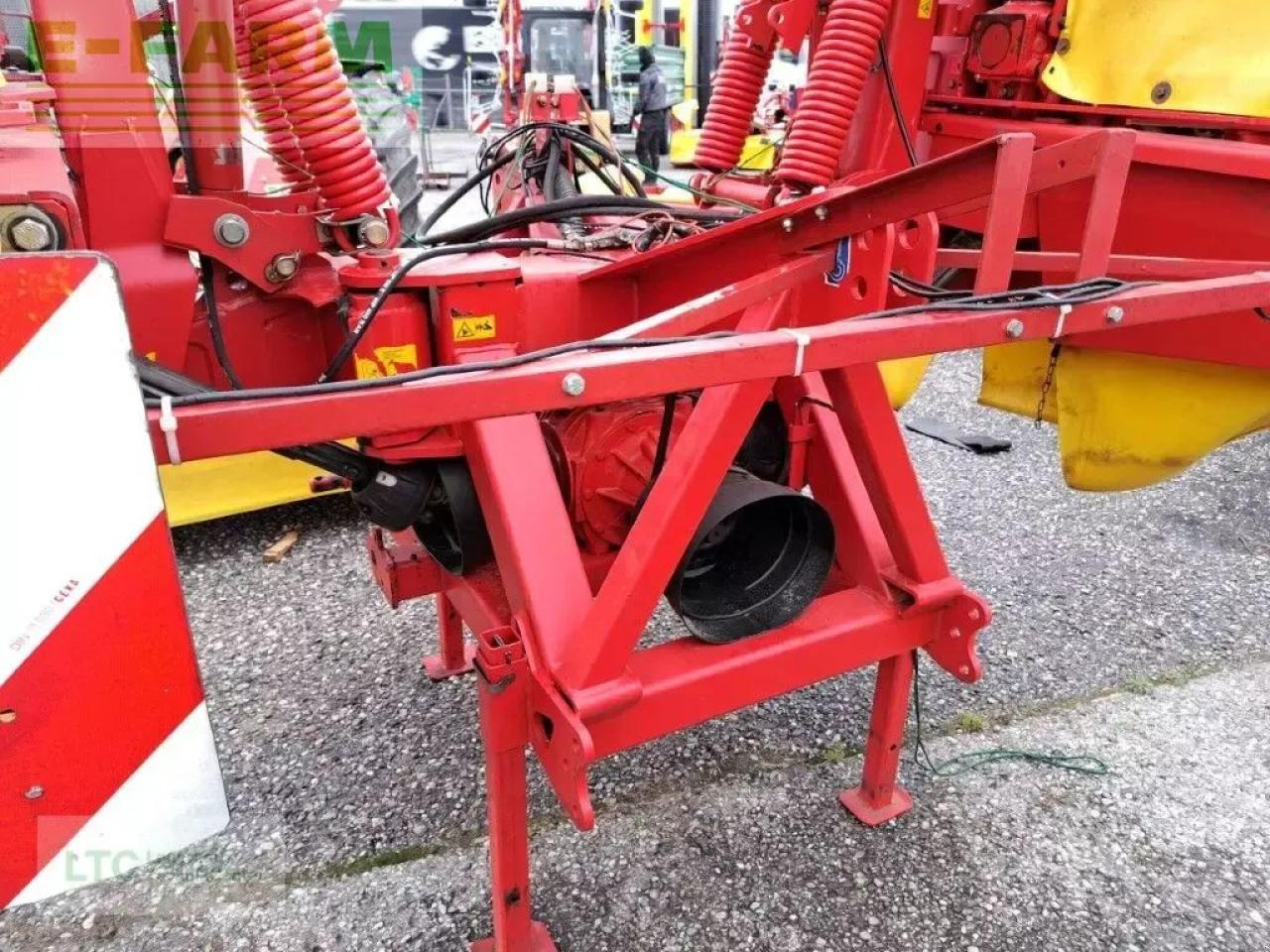 Pöttinger novacat v 8600 - Косилка: фото 5 Pöttinger novacat v 8600 - Косилка: фото 5