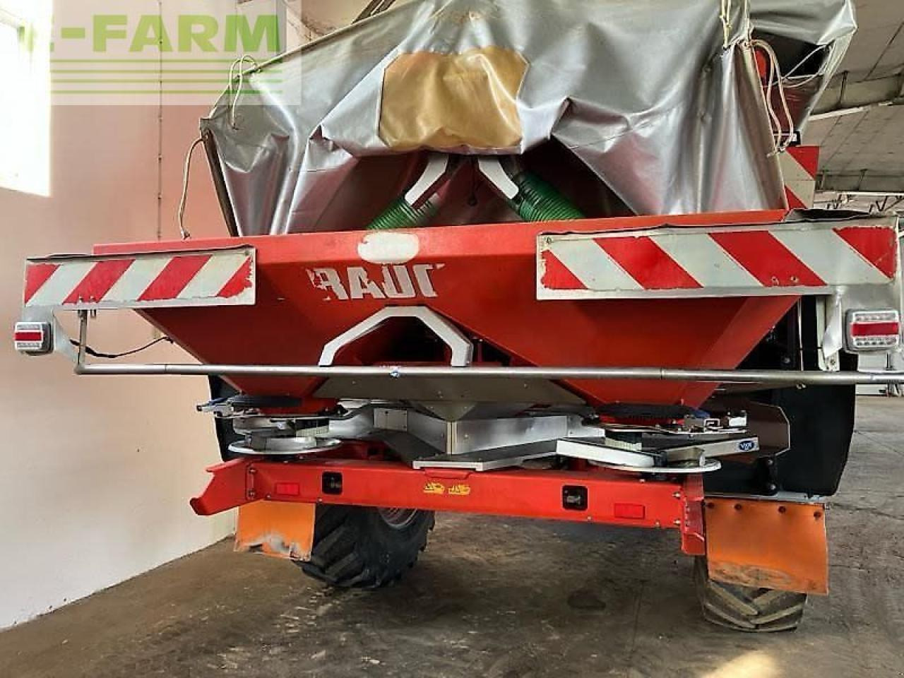 Rauch gebr. tws h7010 + axis ht 50.1 - Разбрасыватель удобрений: фото 3 Rauch gebr. tws h7010 + axis ht 50.1 - Разбрасыватель удобрений: фото 3