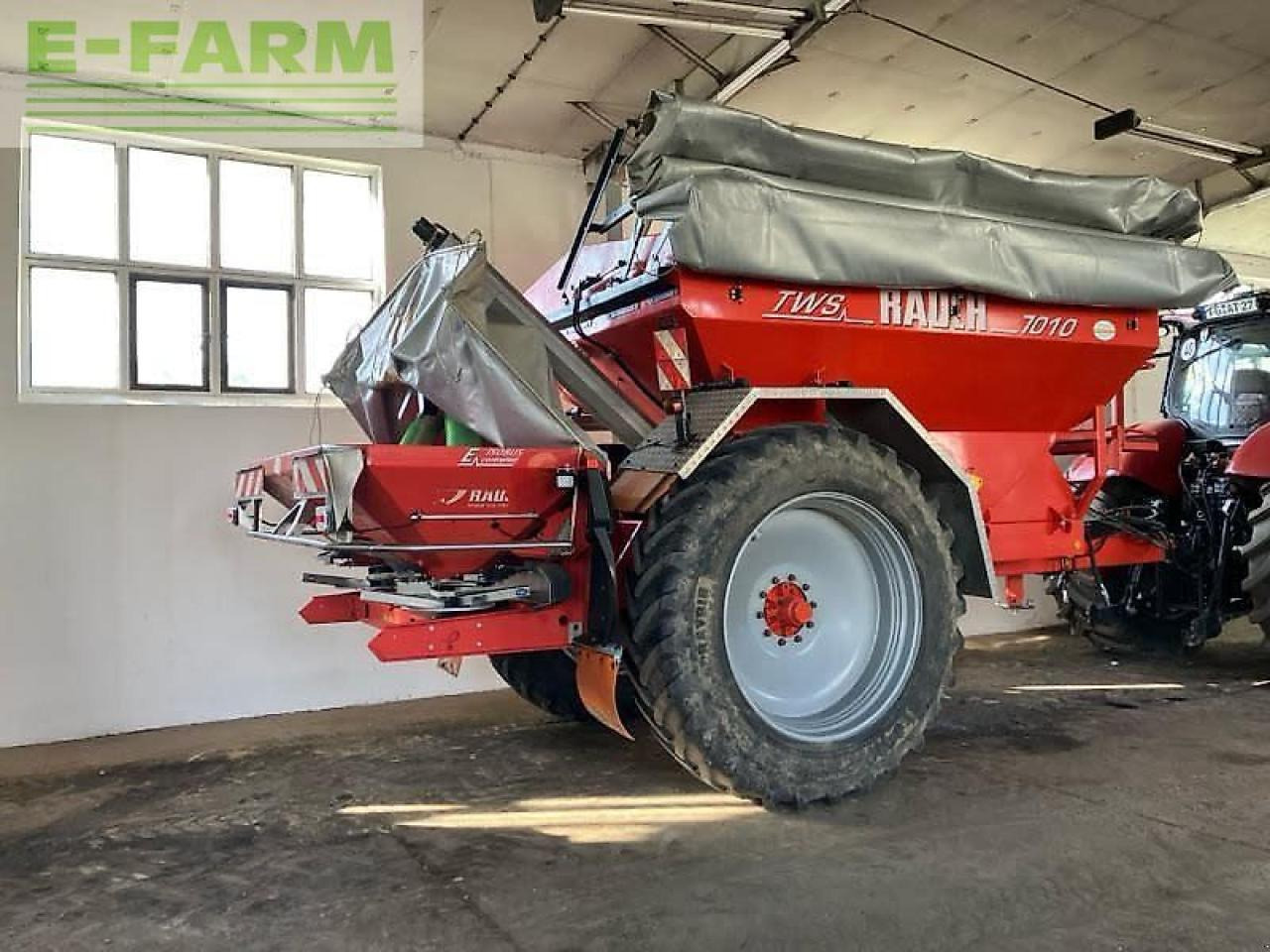 Rauch gebr. tws h7010 + axis ht 50.1 - Разбрасыватель удобрений: фото 1 Rauch gebr. tws h7010 + axis ht 50.1 - Разбрасыватель удобрений: фото 1