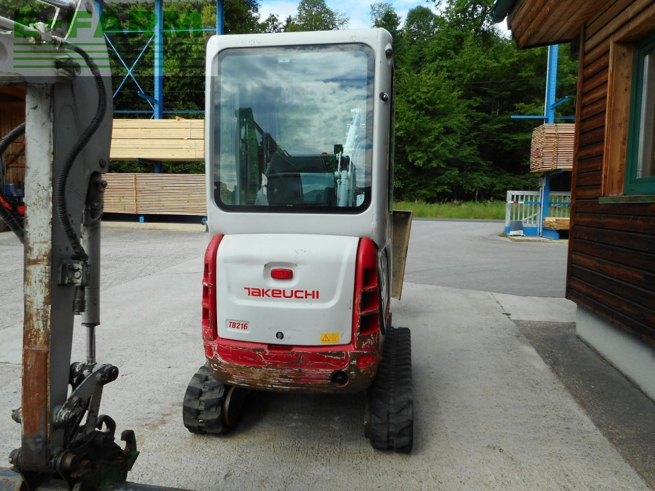 Takeuchi tb 216 mit powertilt + hydr. schnellwechsler - Мини-экскаватор: фото 3 Takeuchi tb 216 mit powertilt + hydr. schnellwechsler - Мини-экскаватор: фото 3