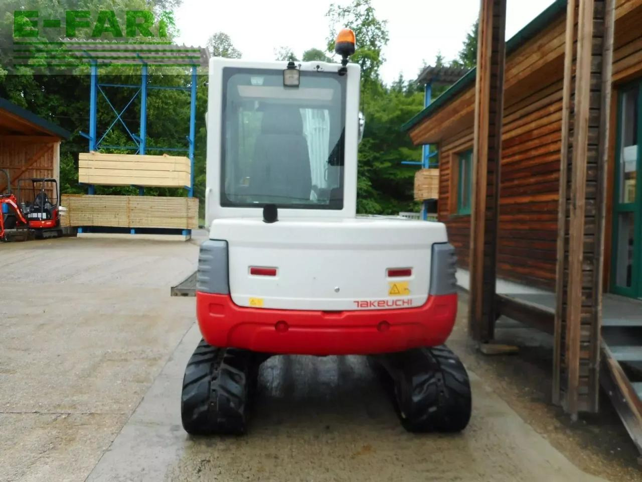 Takeuchi tb 250 ( 4.965kg ) hydr. sw + 2 löffel + alle le - Мини-экскаватор: фото 3 Takeuchi tb 250 ( 4.965kg ) hydr. sw + 2 löffel + alle le - Мини-экскаватор: фото 3