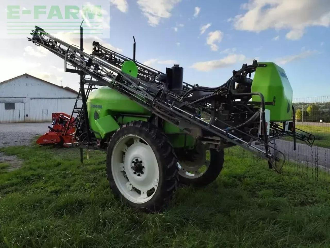 Tecnoma galaxy gy30 s - Прицепной опрыскиватель: фото 3 Tecnoma galaxy gy30 s - Прицепной опрыскиватель: фото 3