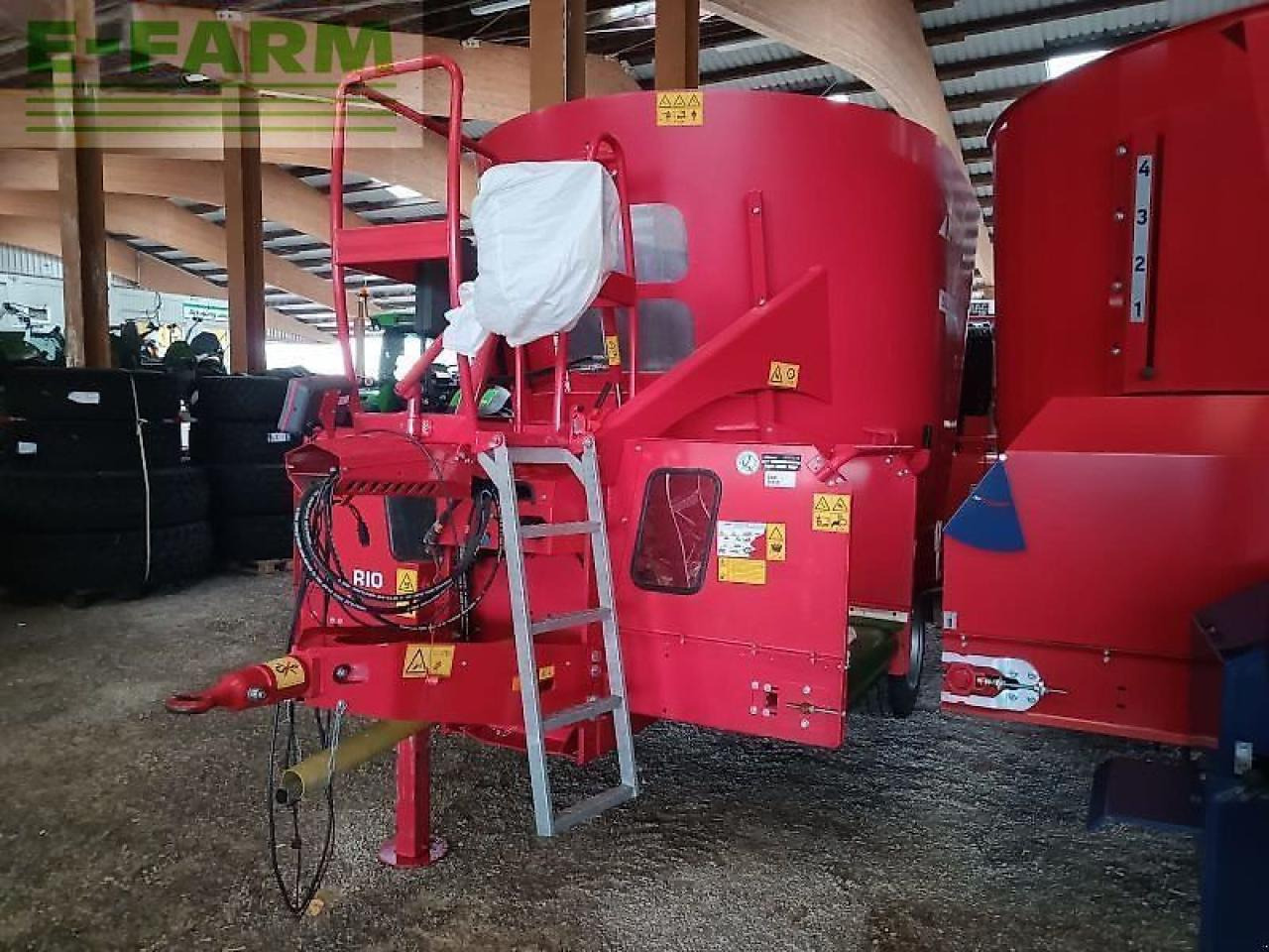 Trioliet solomix 1 1000 vlb - Инвентарь для животноводства: фото 1 Trioliet solomix 1 1000 vlb - Инвентарь для животноводства: фото 1