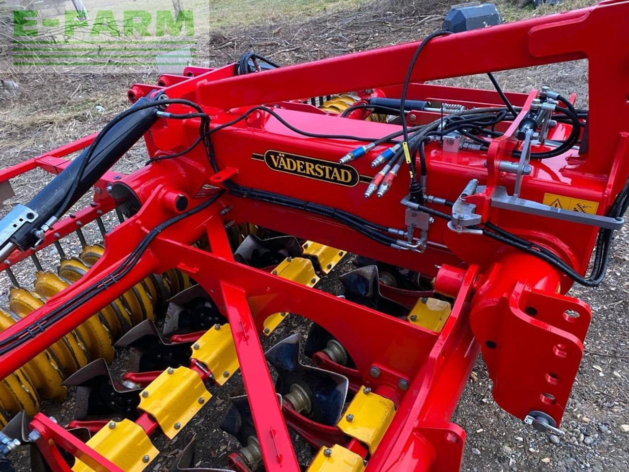 Väderstad Carrier XT 425 - Дисковая борона: фото 2 Väderstad Carrier XT 425 - Дисковая борона: фото 2