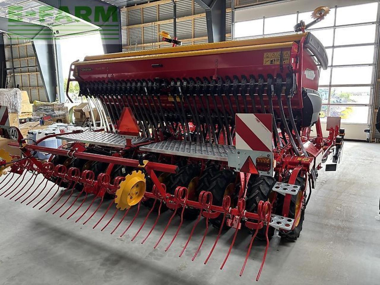 Väderstad rapid 400c - Сеялка: фото 4 Väderstad rapid 400c - Сеялка: фото 4