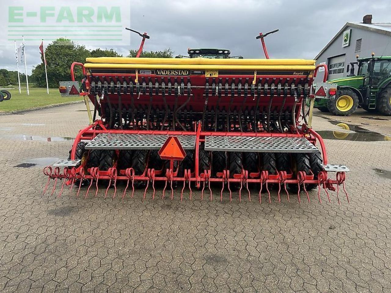 Väderstad rapid 400c - Сеялка: фото 2 Väderstad rapid 400c - Сеялка: фото 2