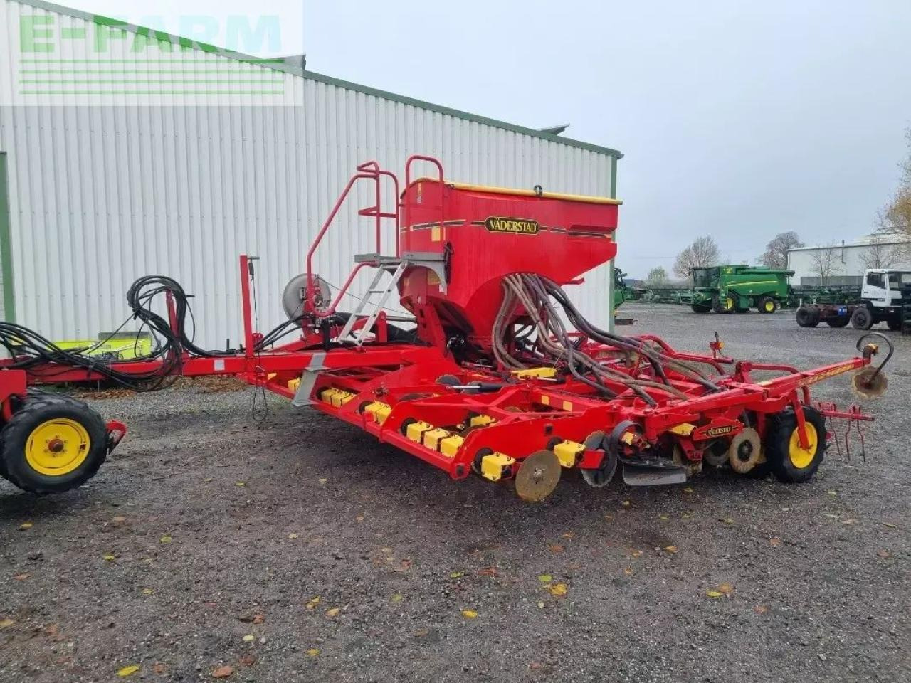 Väderstad rapid a 600 s - Посевной комплекс: фото 1 Väderstad rapid a 600 s - Посевной комплекс: фото 1