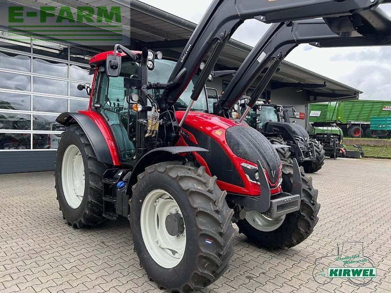 Valtra a 105 - Трактор: фото 2 Valtra a 105 - Трактор: фото 2