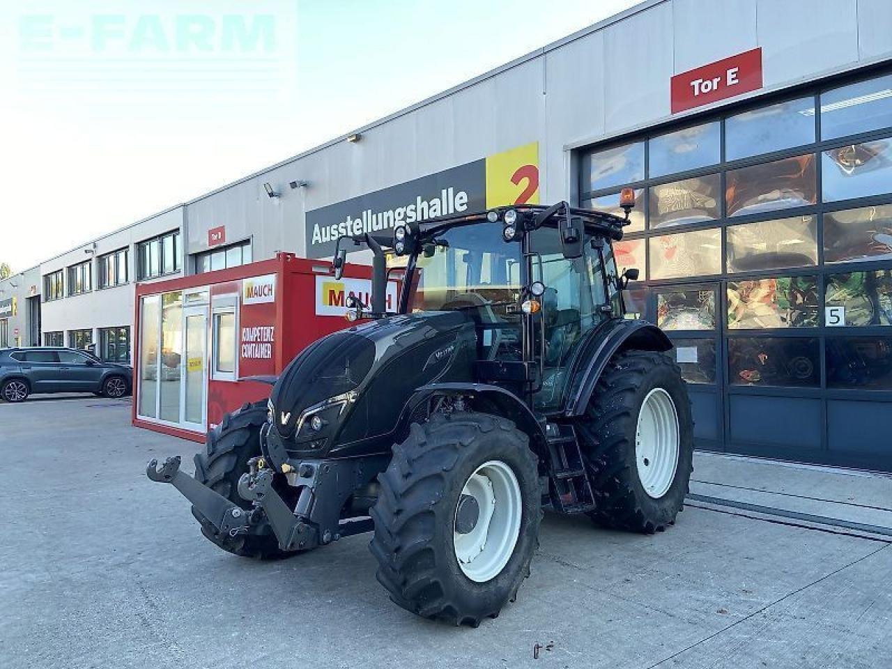 Valtra a 114 - Трактор: фото 1 Valtra a 114 - Трактор: фото 1
