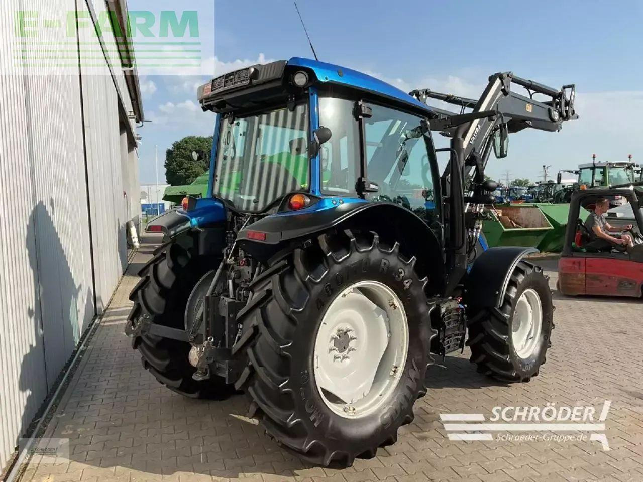 Valtra a 84 sh - Трактор: фото 3 Valtra a 84 sh - Трактор: фото 3