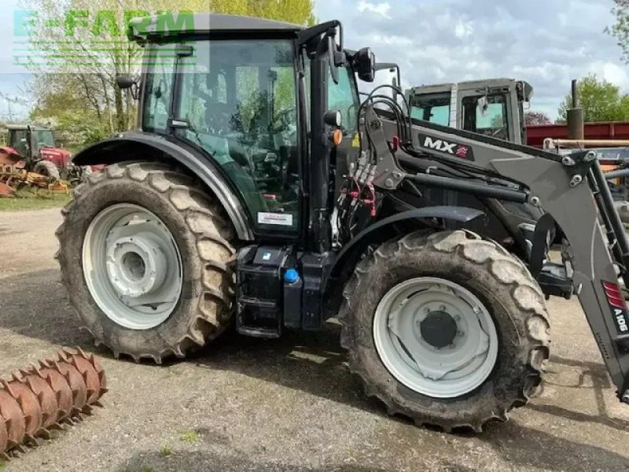 Valtra a105 - Трактор: фото 3 Valtra a105 - Трактор: фото 3