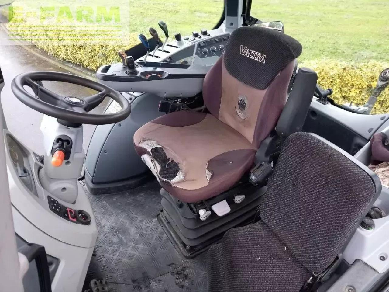 Трактор Valtra n 134 hitech HiTech: фото 10