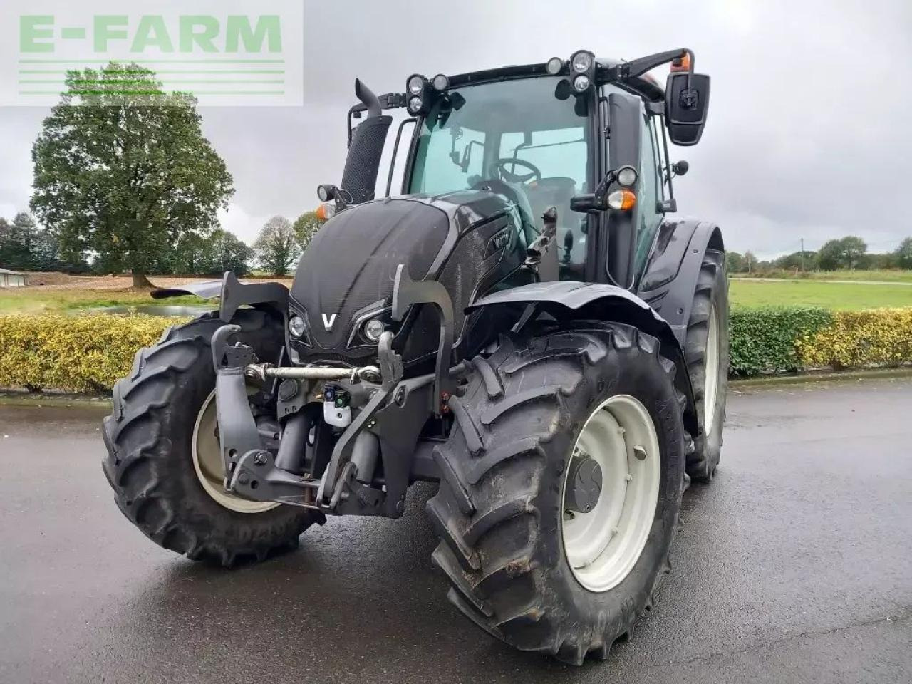 Valtra n 134 hitech HiTech - Трактор: фото 1 Valtra n 134 hitech HiTech - Трактор: фото 1