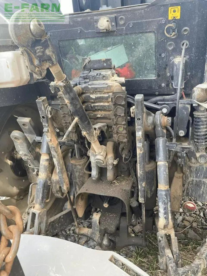 Valtra n 142 - Трактор: фото 4 Valtra n 142 - Трактор: фото 4