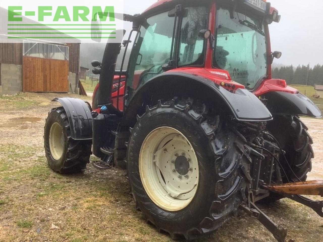 Valtra n104 - Трактор: фото 4 Valtra n104 - Трактор: фото 4