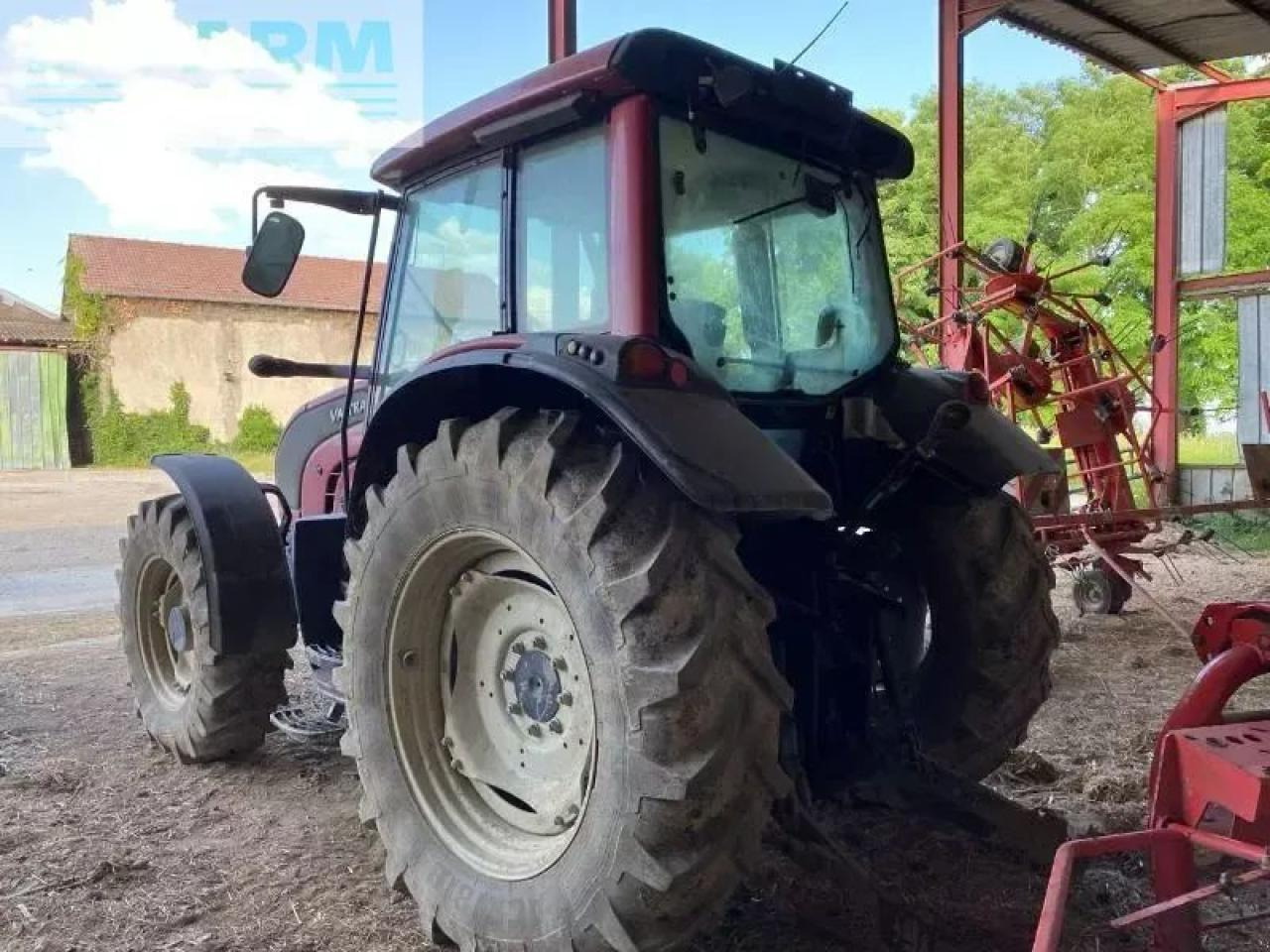 Valtra n111 - Трактор: фото 4 Valtra n111 - Трактор: фото 4