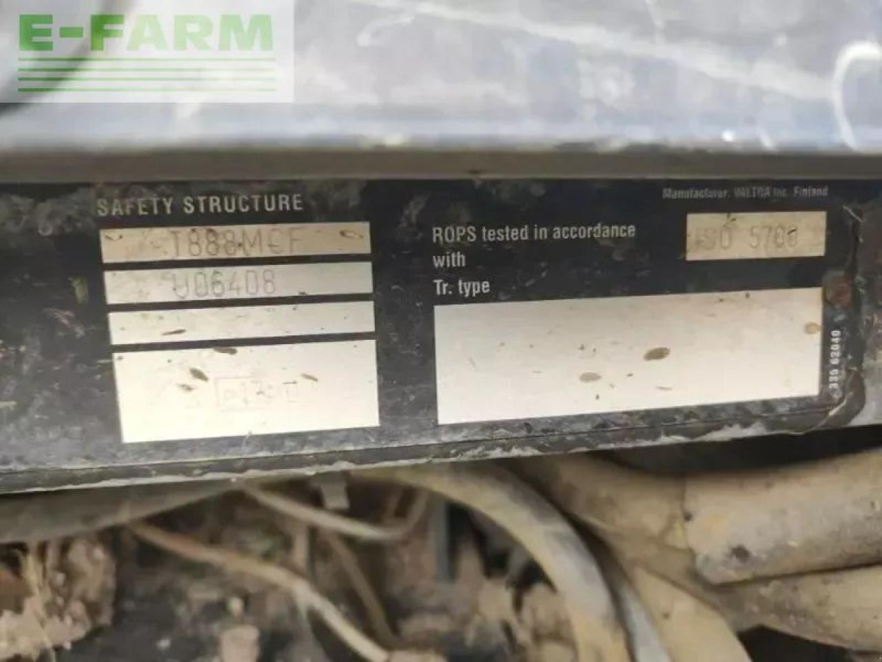 Valtra n111 - Трактор: фото 1 Valtra n111 - Трактор: фото 1