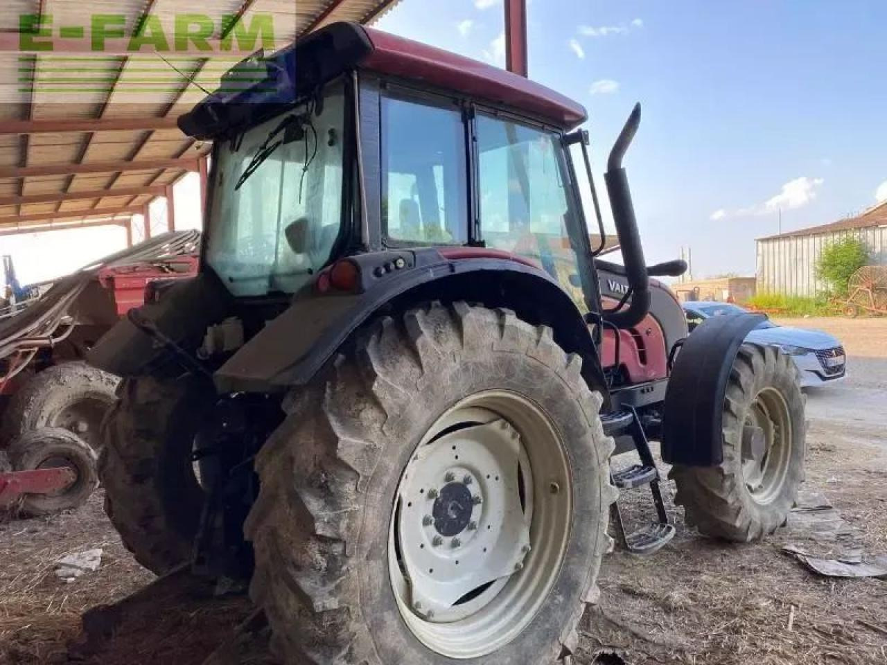 Valtra n111 - Трактор: фото 3 Valtra n111 - Трактор: фото 3