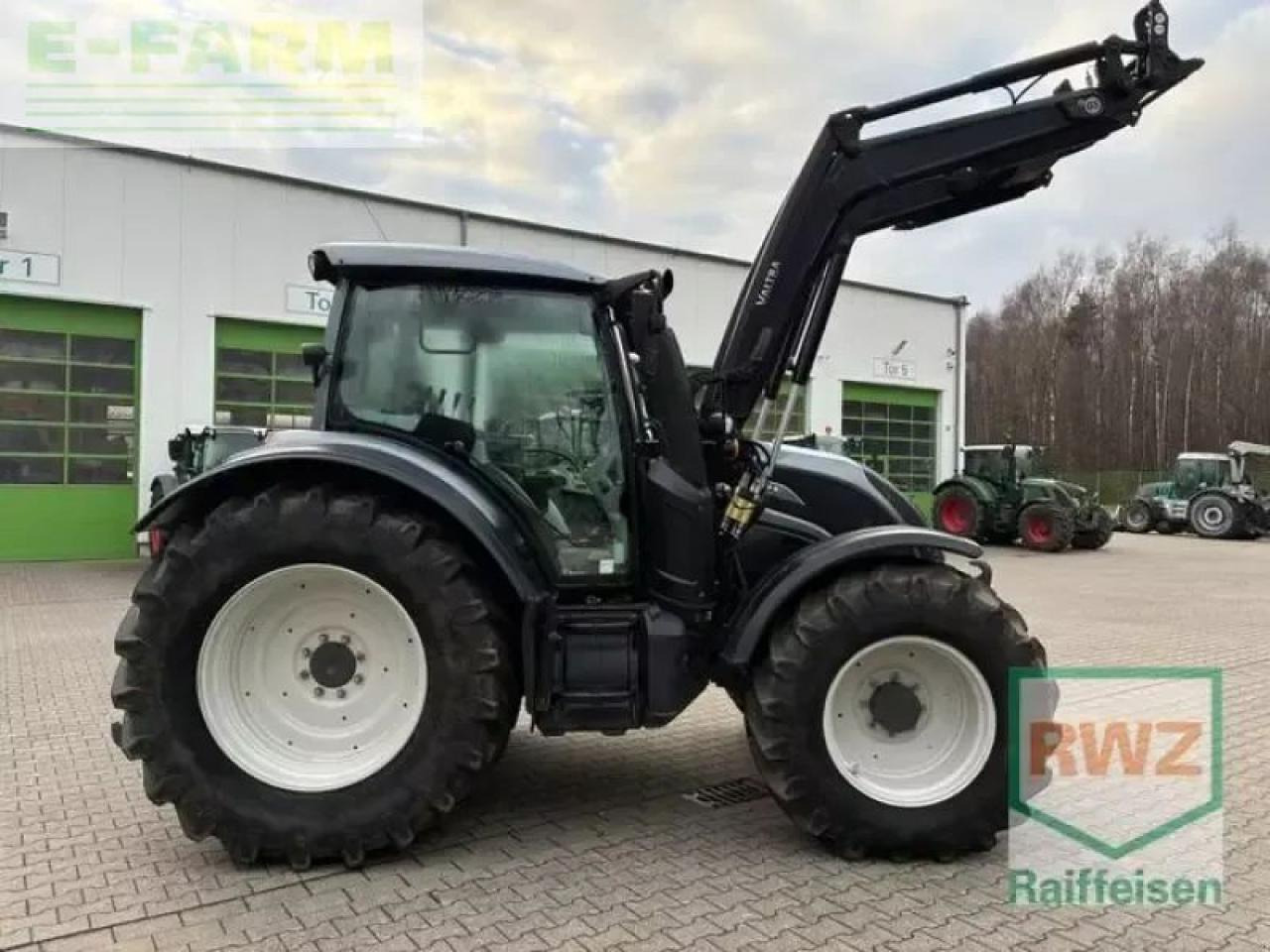 Трактор Valtra n134 a: фото 7