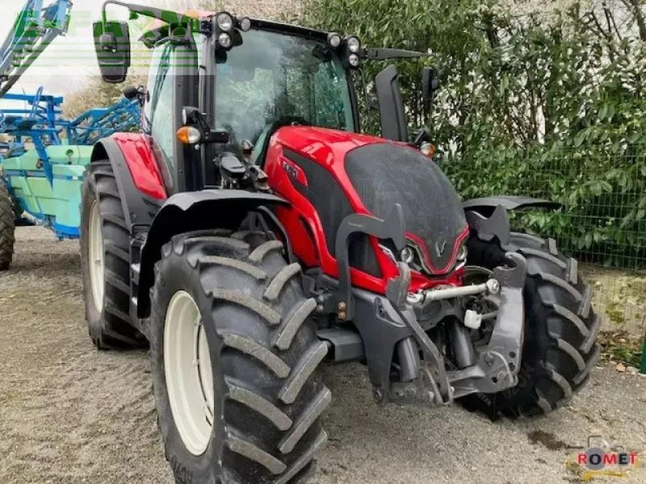 Valtra n135 - Трактор: фото 1 Valtra n135 - Трактор: фото 1