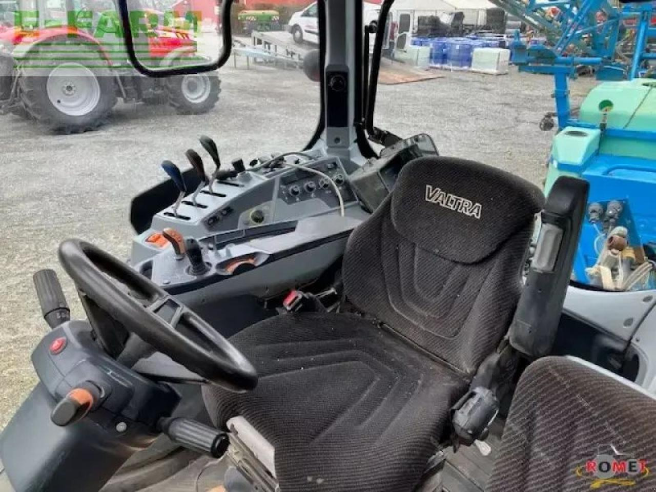 Valtra n135 - Трактор: фото 5 Valtra n135 - Трактор: фото 5