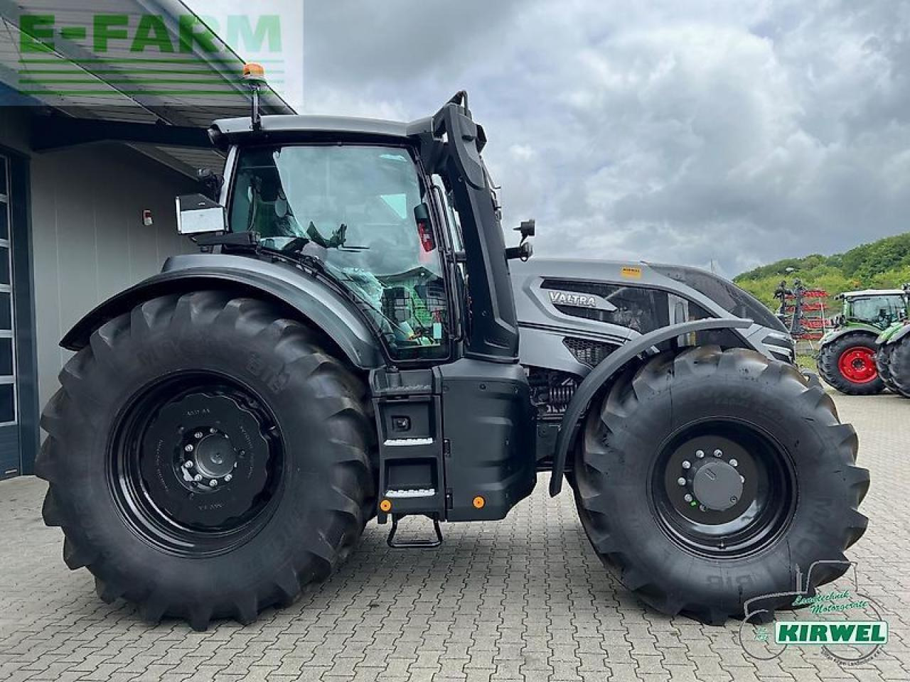 Valtra q 285 - Трактор: фото 4 Valtra q 285 - Трактор: фото 4