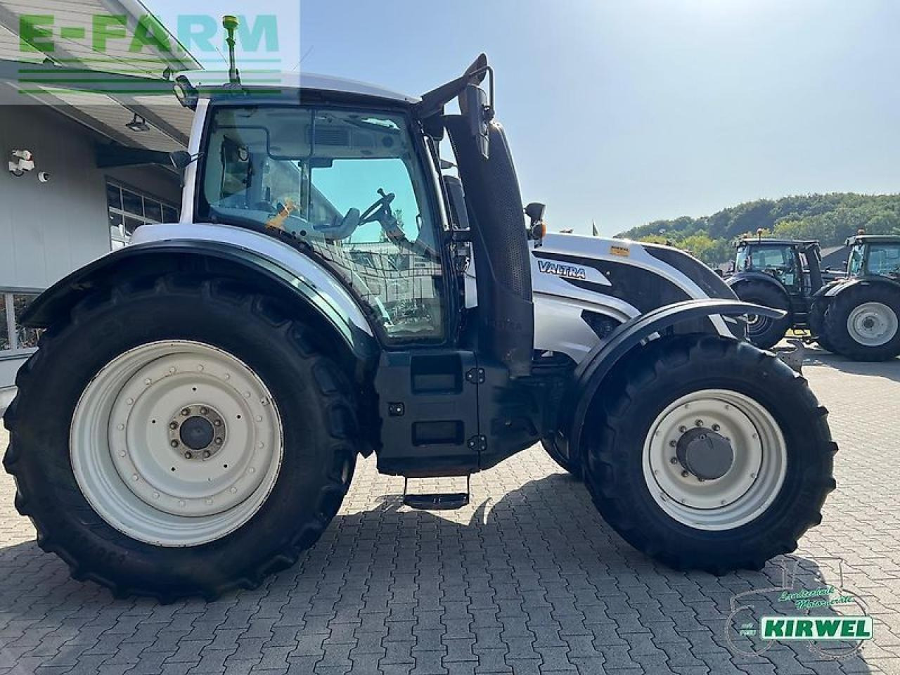 Valtra t 214 direct Direct - Трактор: фото 4 Valtra t 214 direct Direct - Трактор: фото 4
