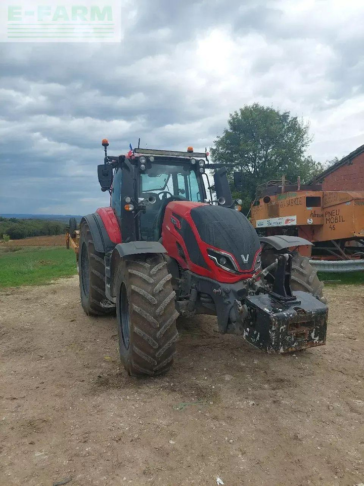 Valtra t 215 direct Direct - Трактор: фото 1 Valtra t 215 direct Direct - Трактор: фото 1