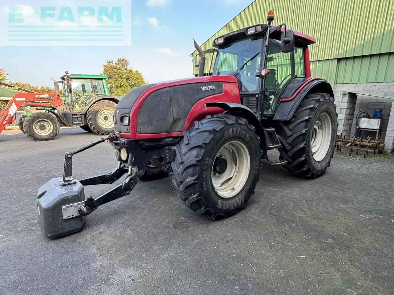 Valtra t121 hitech HiTech - Трактор: фото 2 Valtra t121 hitech HiTech - Трактор: фото 2