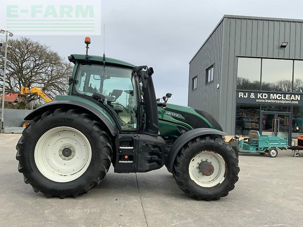 Valtra t214 direct tractor (st22267) Direct - Трактор: фото 1 Valtra t214 direct tractor (st22267) Direct - Трактор: фото 1