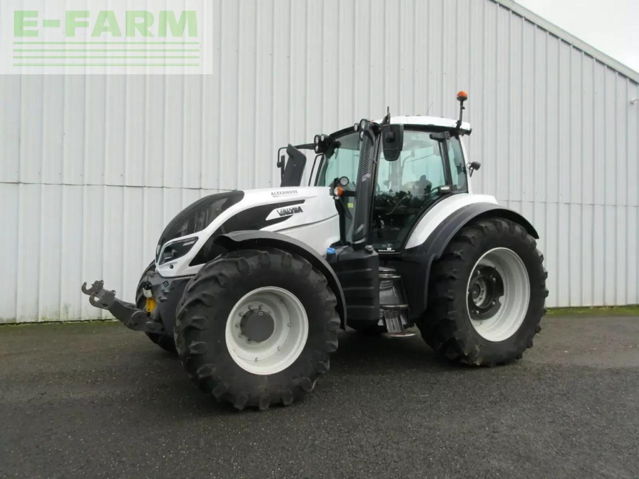 Valtra tracteur valtra t 214 direct Direct - Трактор: фото 1 Valtra tracteur valtra t 214 direct Direct - Трактор: фото 1