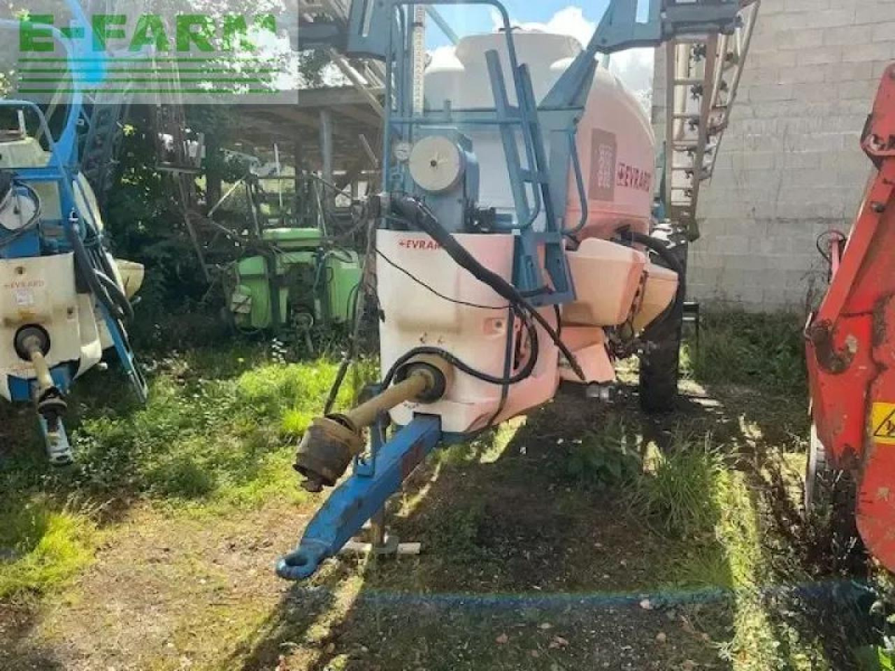 Meteor2800 - Прицепной опрыскиватель: фото 3 Meteor2800 - Прицепной опрыскиватель: фото 3