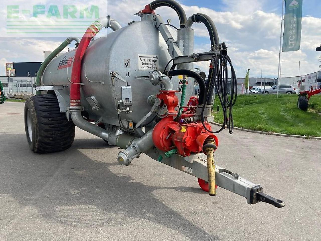 Va-t 8300 - Техника для внесения удобрений: фото 2 Va-t 8300 - Техника для внесения удобрений: фото 2