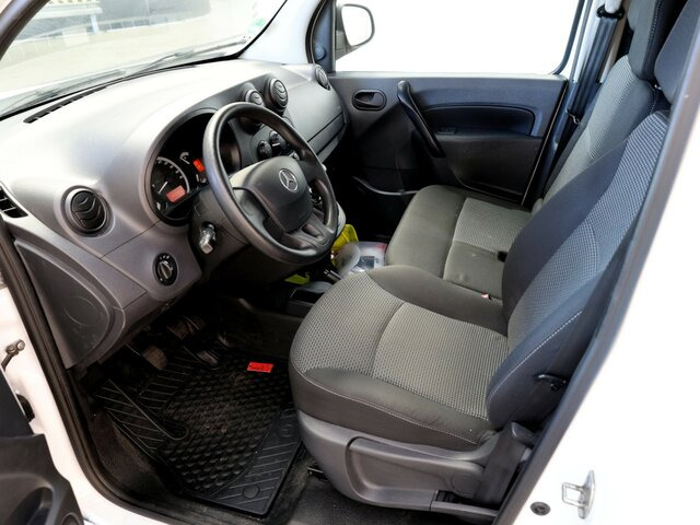 MERCEDES-BENZ Citan 111 CDI Kasten,Klima,Sortimo Ausbau... - Пассажирский фургон: фото 2 MERCEDES-BENZ Citan 111 CDI Kasten,Klima,Sortimo Ausbau... - Пассажирский фургон: фото 2