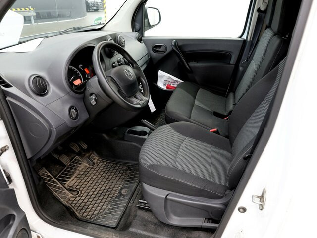 MERCEDES-BENZ Citan 111 CDI Kasten,Klima,Sortimo Ausbau... - Пассажирский фургон: фото 2 MERCEDES-BENZ Citan 111 CDI Kasten,Klima,Sortimo Ausbau... - Пассажирский фургон: фото 2