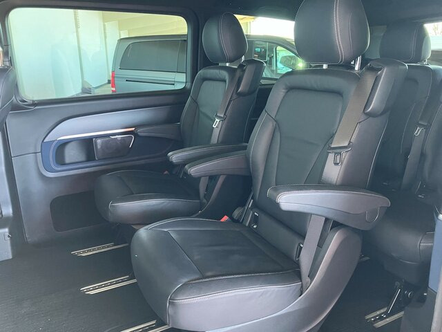 MERCEDES-BENZ EQV 300 Avantgarde Line,lang,7Sitze,Distronic - Микроавтобус, Электробус: фото 4 MERCEDES-BENZ EQV 300 Avantgarde Line,lang,7Sitze,Distronic - Микроавтобус, Электробус: фото 4