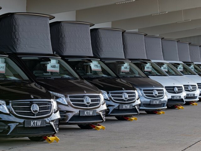 MERCEDES-BENZ EQV 300 lang,7-Sitze,2xel.Schiebetür,LED,2xKlima - Пассажирский фургон, Электрический фургон: фото 5 MERCEDES-BENZ EQV 300 lang,7-Sitze,2xel.Schiebetür,LED,2xKlima - Пассажирский фургон, Электрический фургон: фото 5