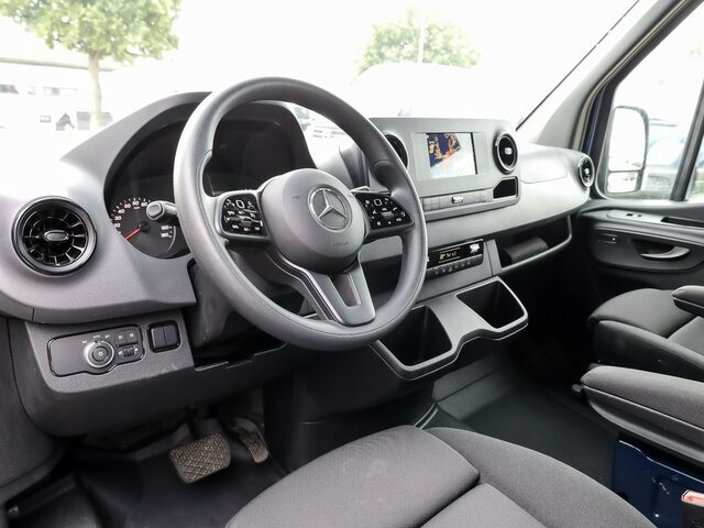 MERCEDES-BENZ Sprinter 315 CDI Maxi Kombi Tourer,8Sitze,Kamera... - Пассажирский фургон: фото 4 MERCEDES-BENZ Sprinter 315 CDI Maxi Kombi Tourer,8Sitze,Kamera... - Пассажирский фургон: фото 4