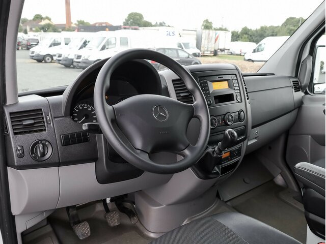 MERCEDES-BENZ Sprinter 316CDI DOKA,Allrad,Klima,AHK,TCO - Тентованный фургон, Грузопассажирский фургон: фото 4 MERCEDES-BENZ Sprinter 316CDI DOKA,Allrad,Klima,AHK,TCO - Тентованный фургон, Грузопассажирский фургон: фото 4