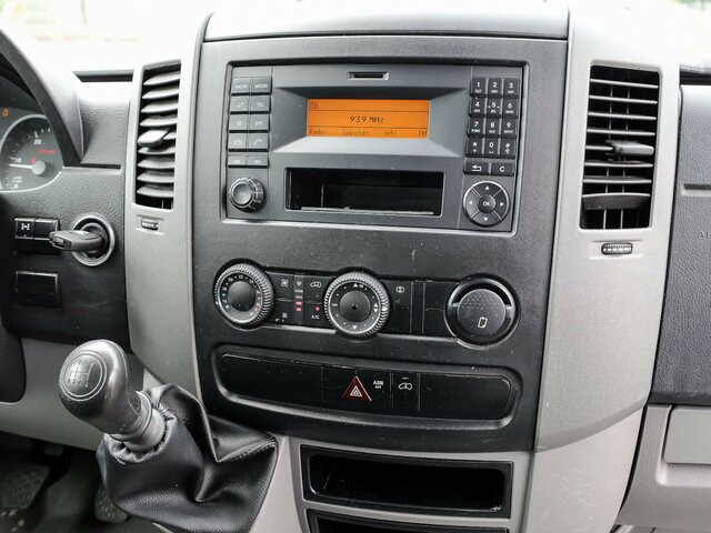 MERCEDES-BENZ Sprinter 316CDI DOKA,Allrad,Klima... - Малотоннажный бортовой грузовик, Грузопассажирский фургон: фото 5 MERCEDES-BENZ Sprinter 316CDI DOKA,Allrad,Klima... - Малотоннажный бортовой грузовик, Грузопассажирский фургон: фото 5