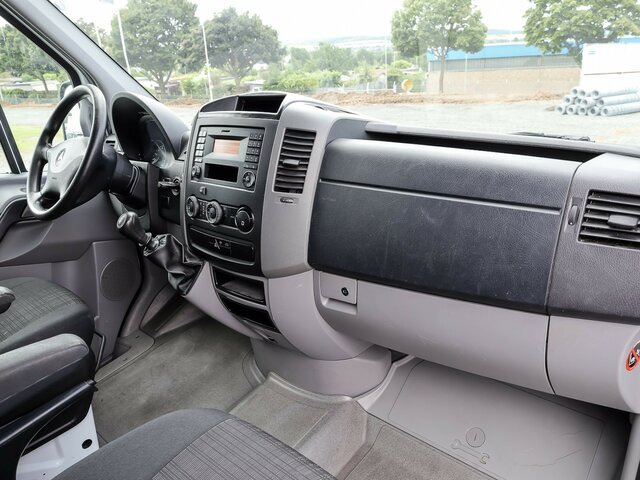 MERCEDES-BENZ Sprinter 316CDI DOKA,Allrad,Klima - Тентованный фургон, Грузопассажирский фургон: фото 3 MERCEDES-BENZ Sprinter 316CDI DOKA,Allrad,Klima - Тентованный фургон, Грузопассажирский фургон: фото 3